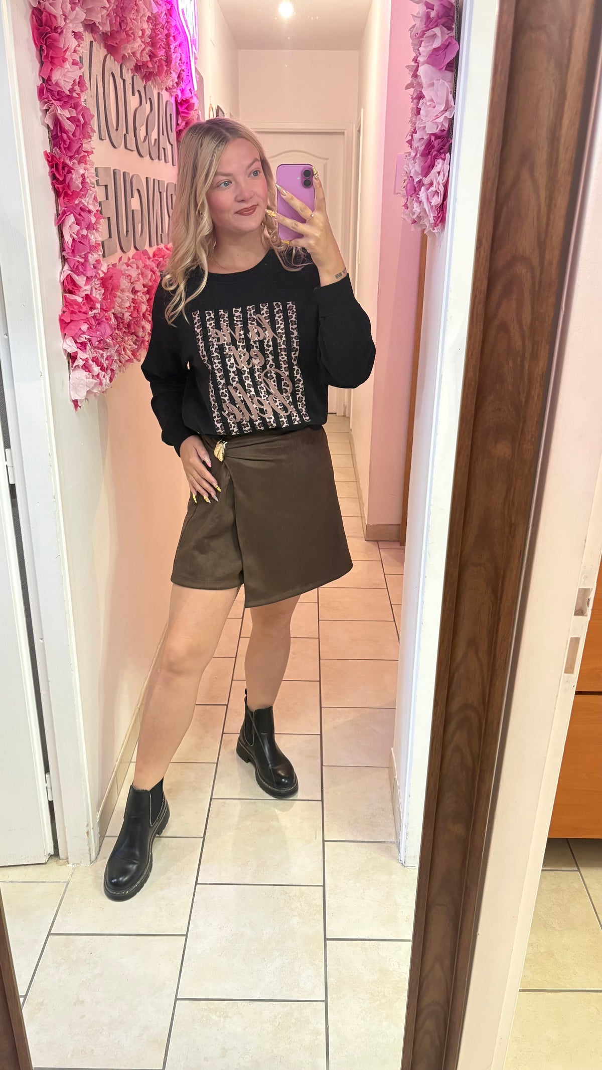 Jupe short en suédine
