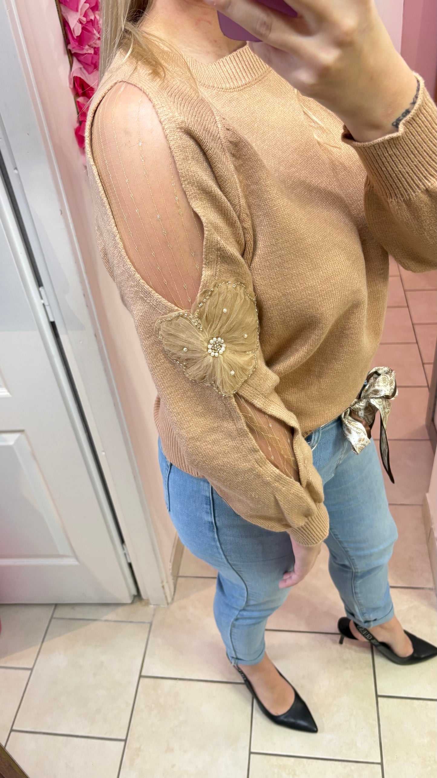 Pull à détail camel