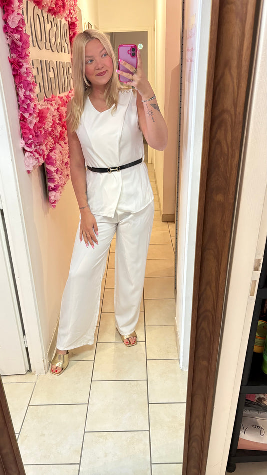 Ensemble blouse et pantalon blanc