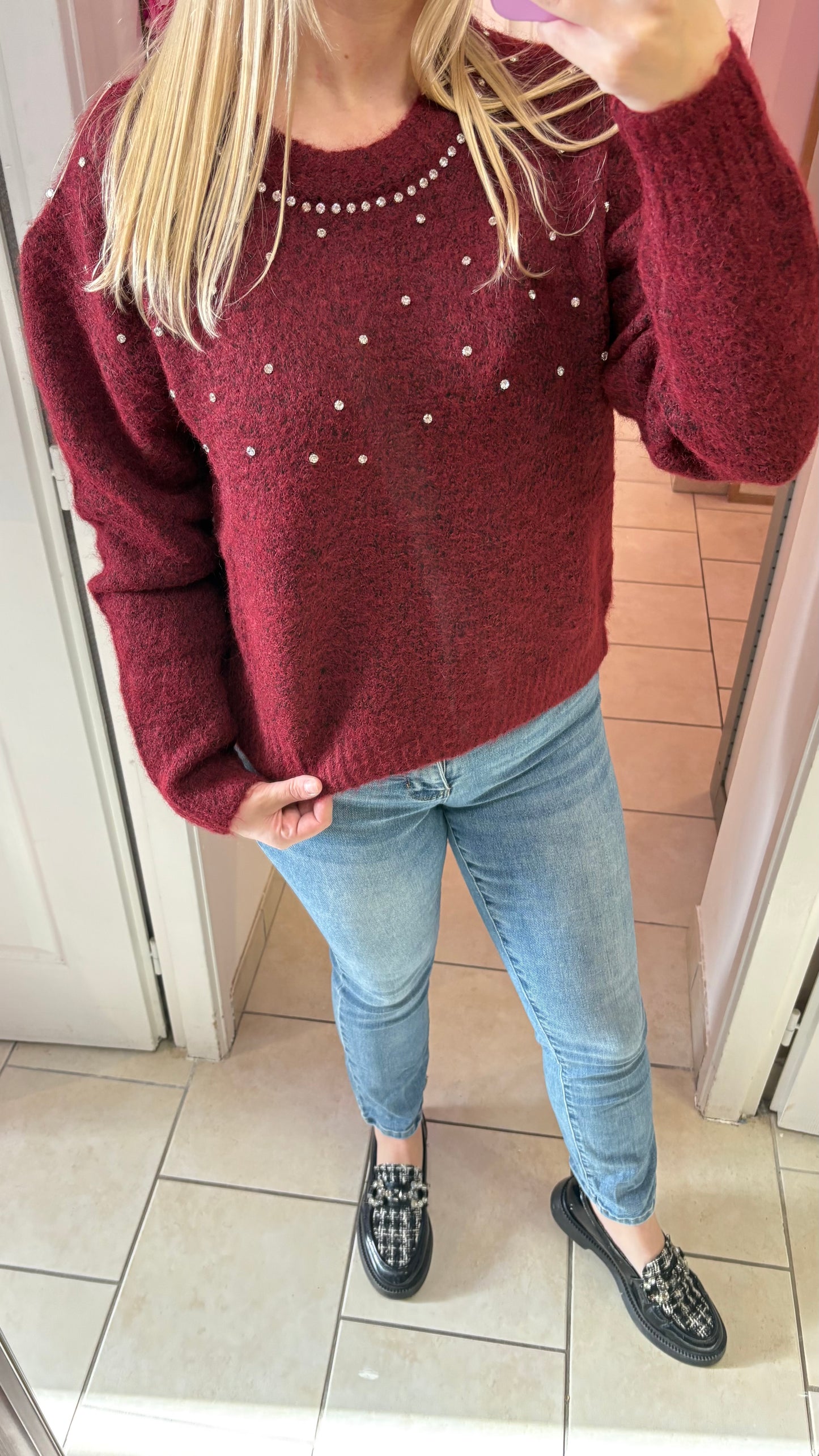 Pull à strass bordeaux