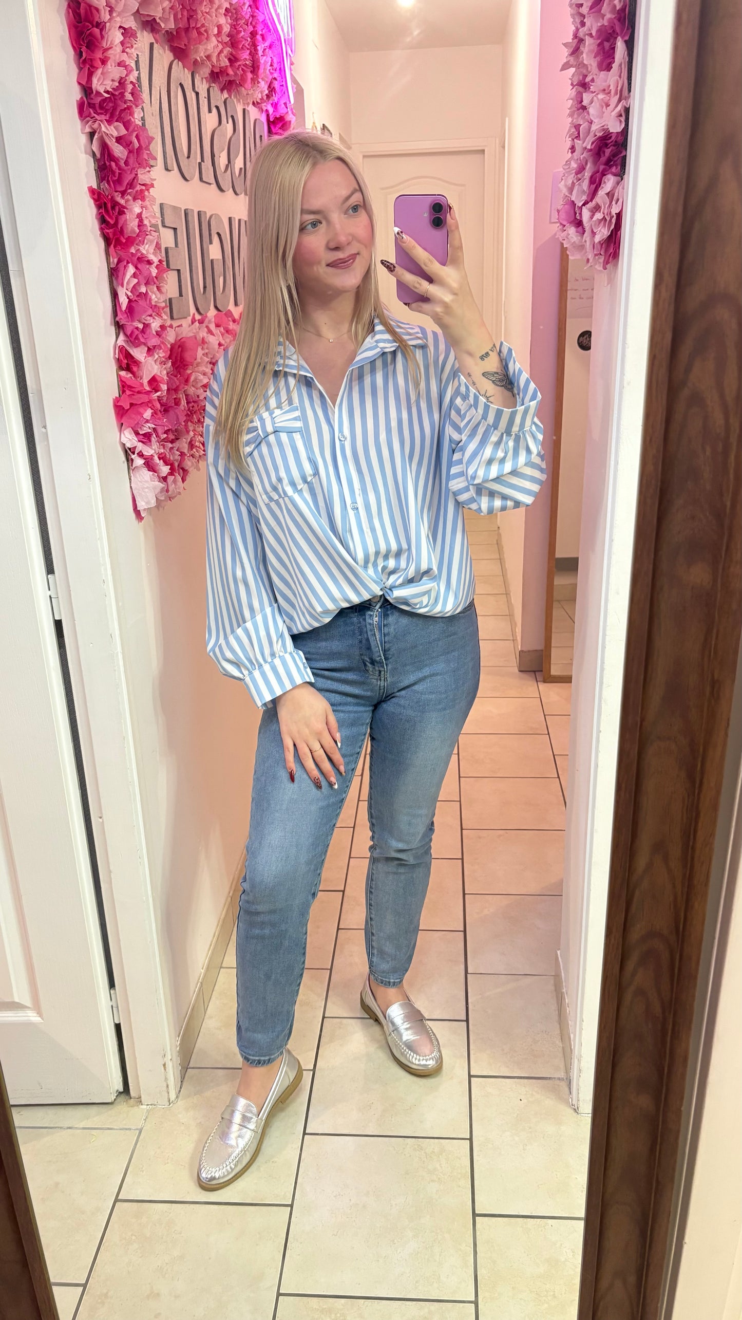 Chemisier bleu à noeud