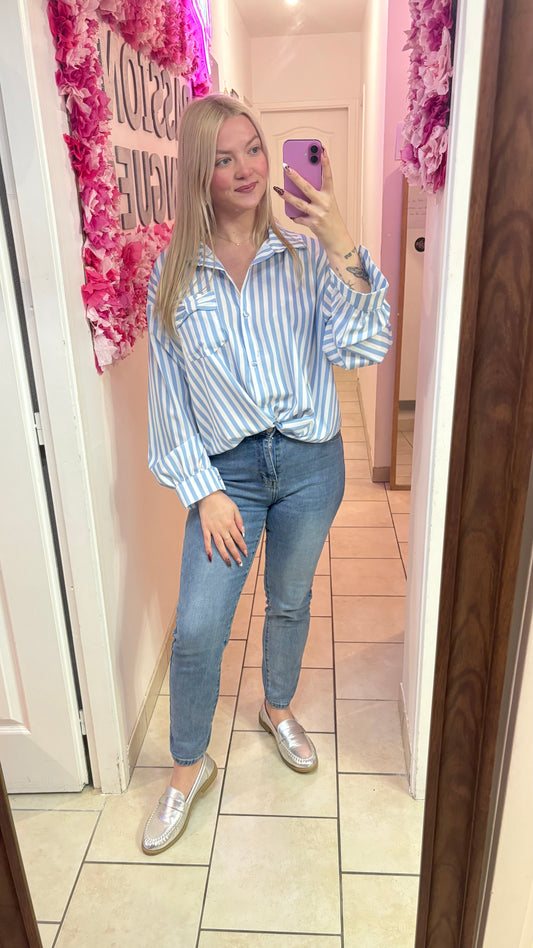 Chemisier bleu à noeud