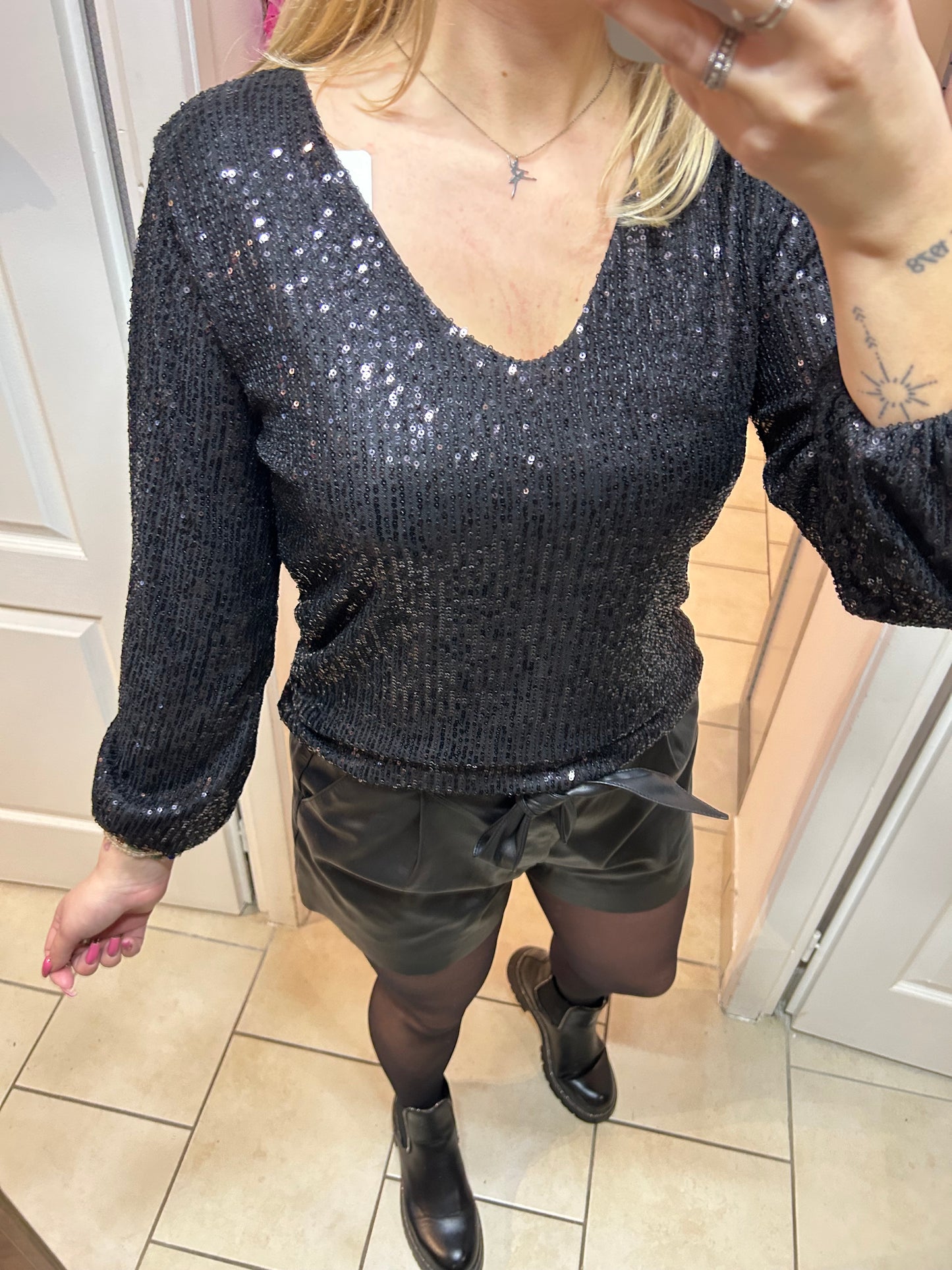 Pull à sequins