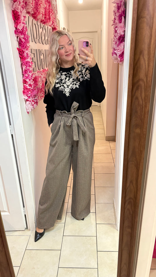 Pull noir
