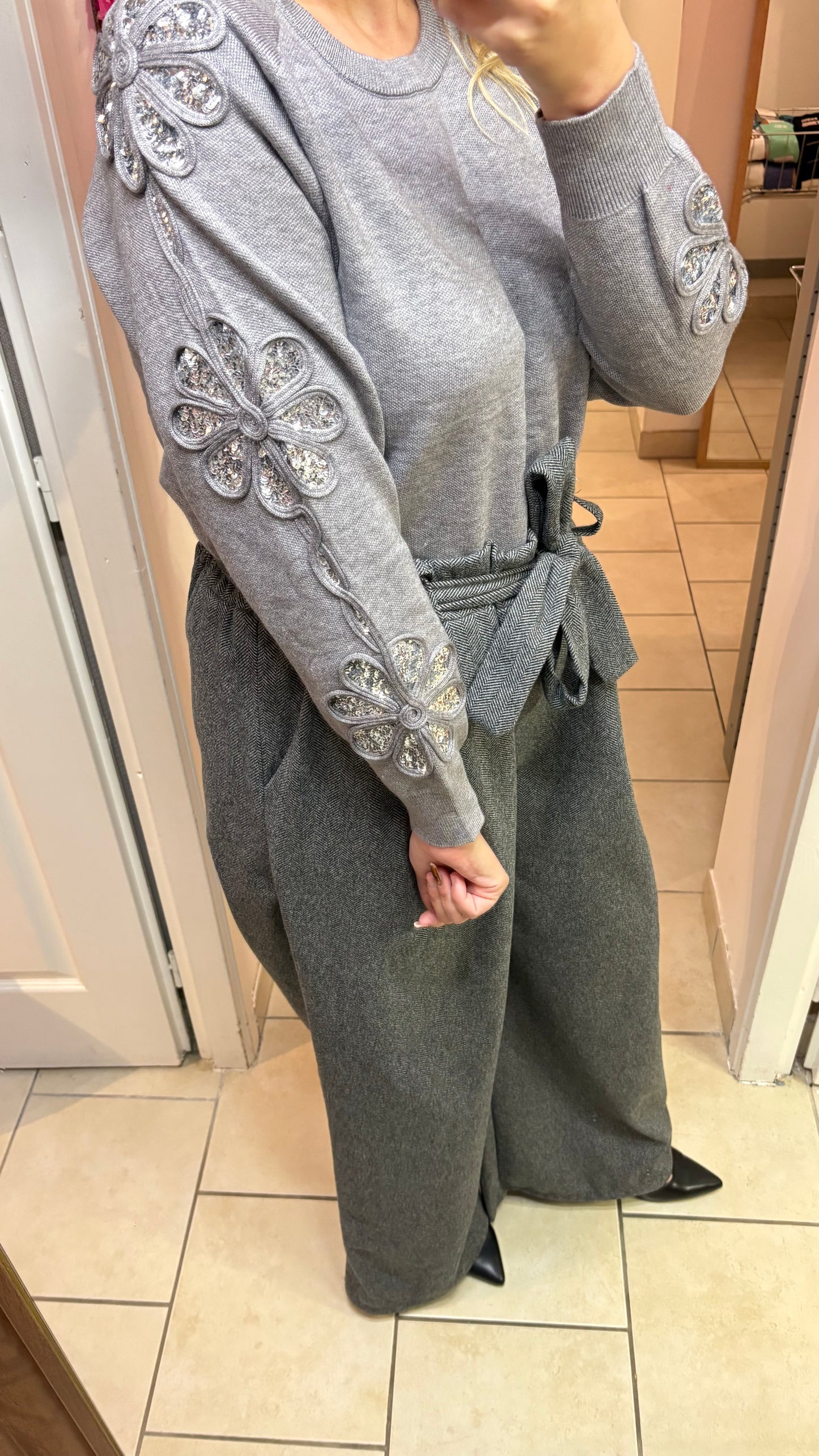 Pull gris