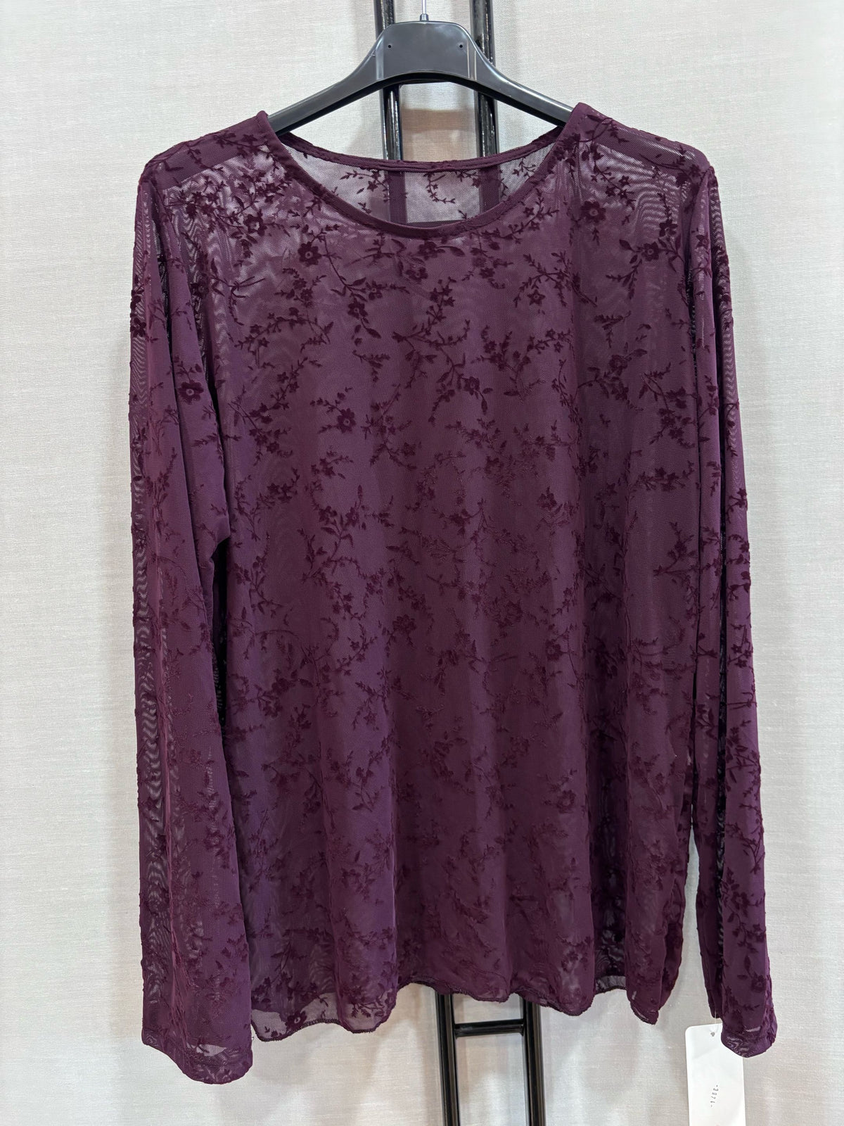 Sous pull bordeaux en dentelle