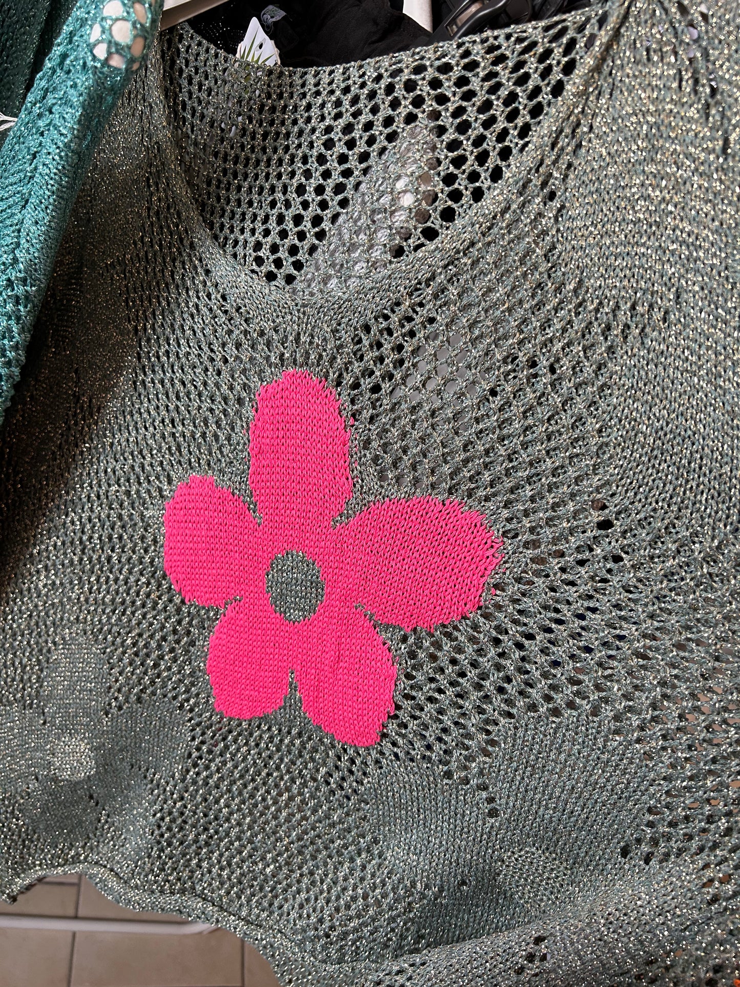 Pull ample à fleurs